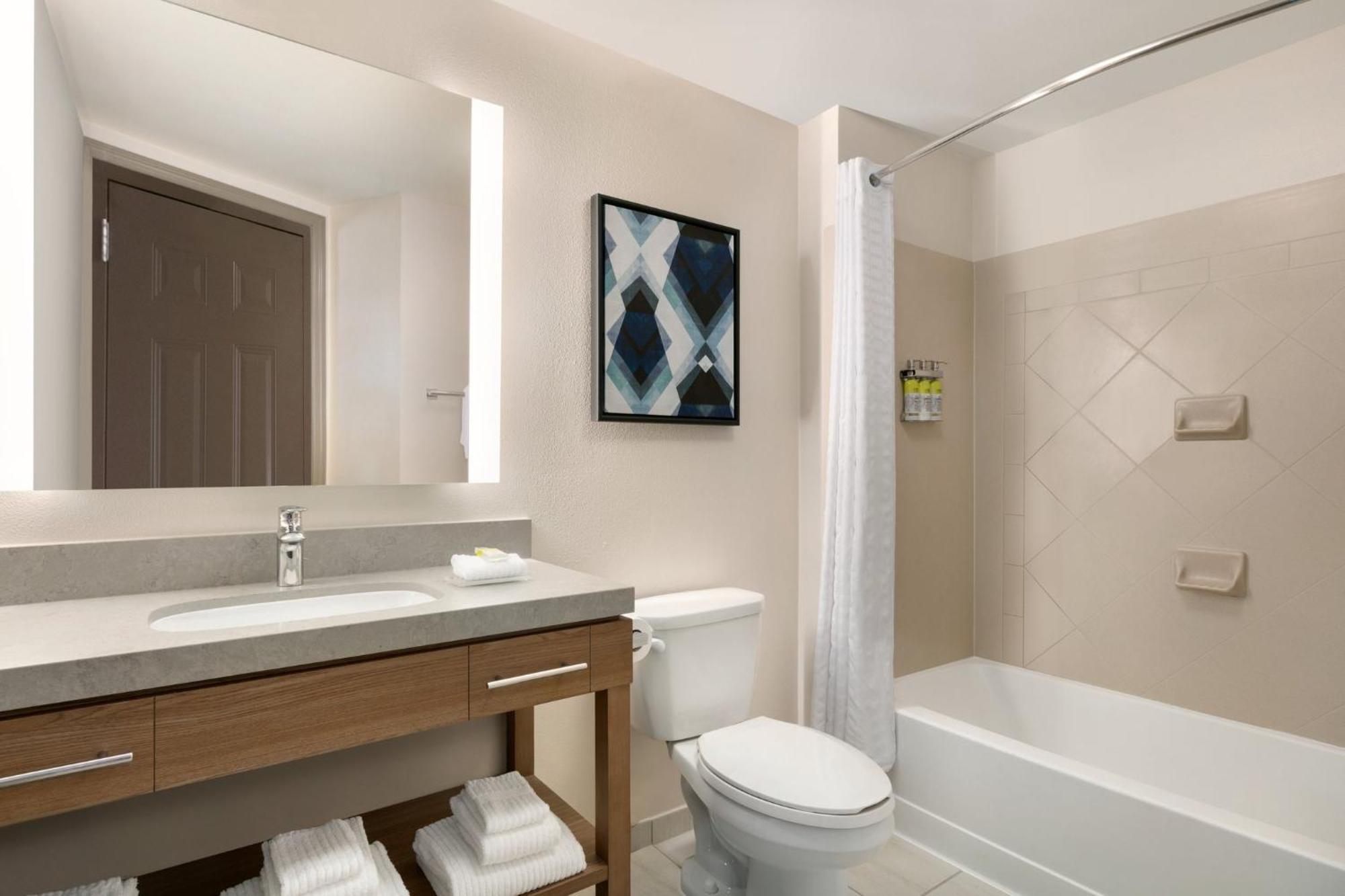 Candlewood Suites Deer Park By Ihg Exterior foto